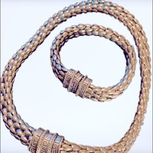 Silver Plated Necklace and Bracelet Set/magnetic attachment.  Will not tarnish.